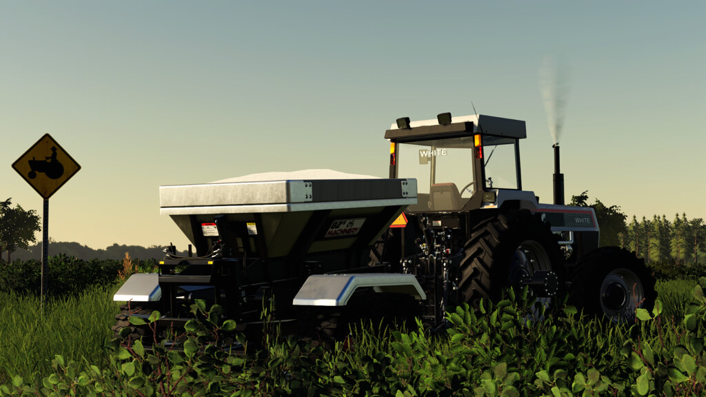 82's 6 Ton Fertilizer Spreader